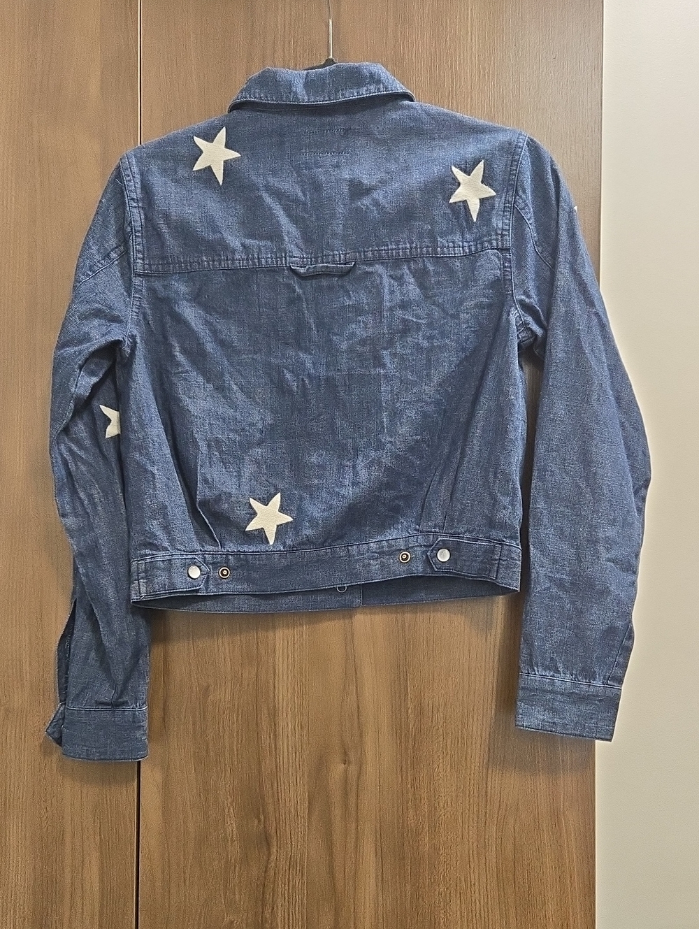 Marine Layer Embroidered Cropped Jacket in Indigo Stars Blue White-Size Small - Picture 10 of 15